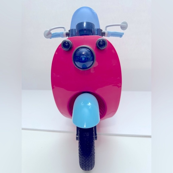 Our Generation Doll Scooter - Picture 4 of 11